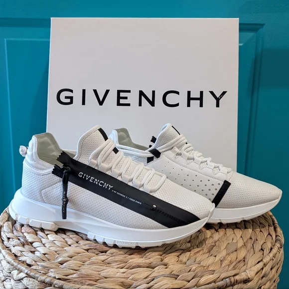 Givenchy Spectre Runner Zip Calf Leather Sneakers - Picture 1 of 14